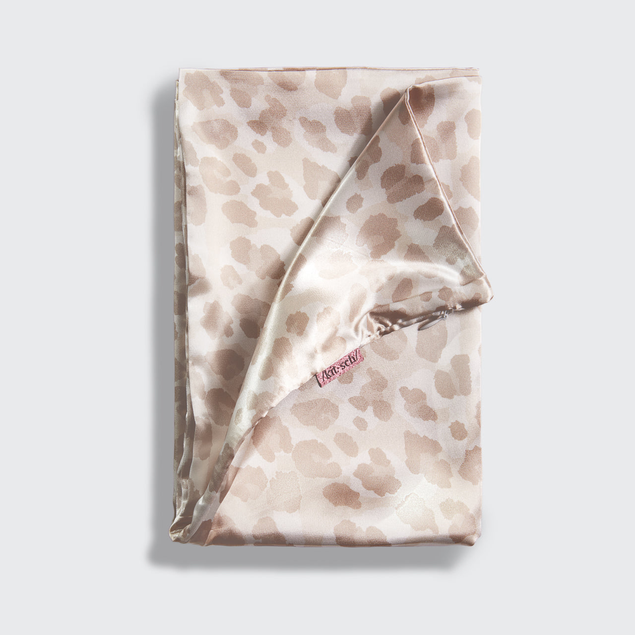 0848-StandardSatinPillowcase-Sleep-Leopard-2-1280x1280px-1.jpg
