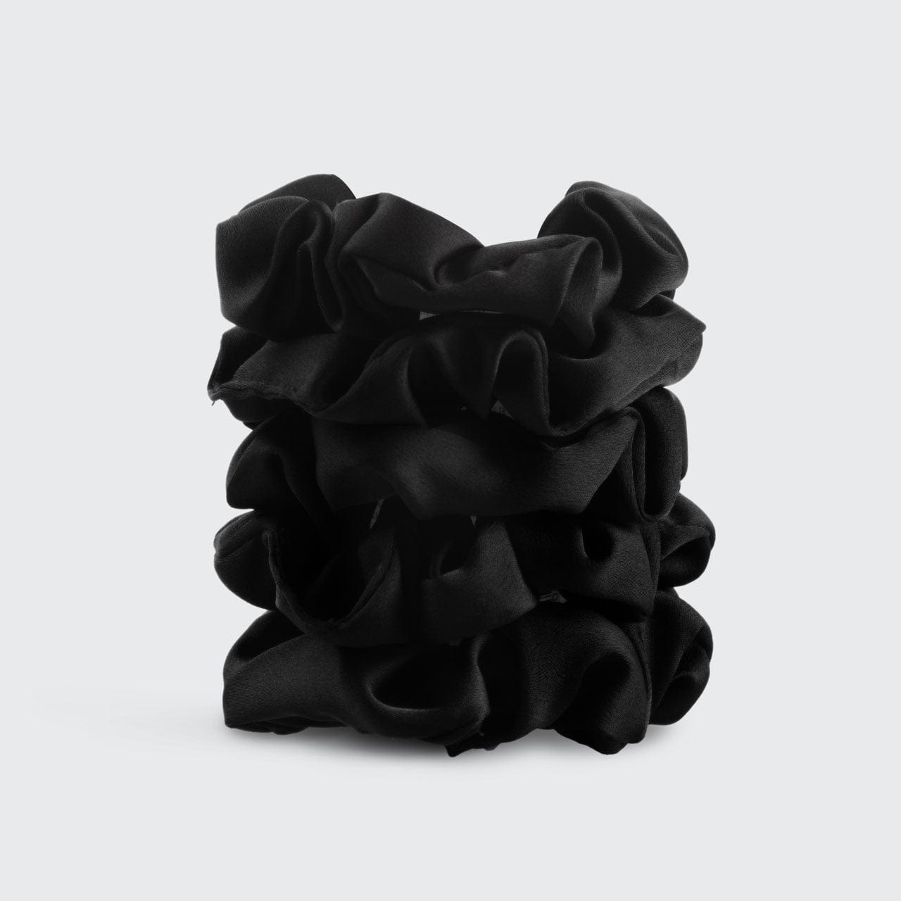 1627-Sleep-satin-scrunchie-black-1280x1280px-1.jpg