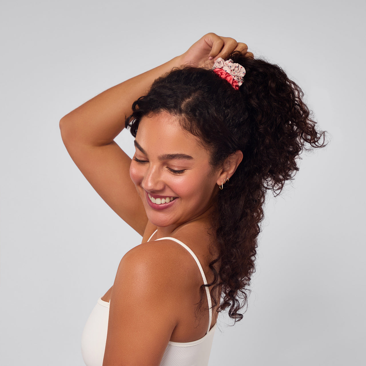 500423-RuchedSatinScrunchies-5pc-SeasonalCollection-AssortedCherryBlossom-Model-1280x1280px-1.jpg