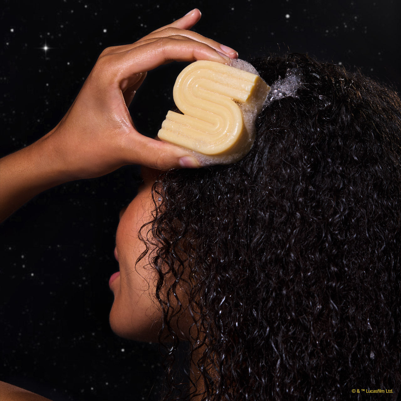 504506-StarWarsxKitsch-RiceWaterProteinStrengtheningSolidShampoo-C-3PO-Model-5-1280x1280px-1.jpg
