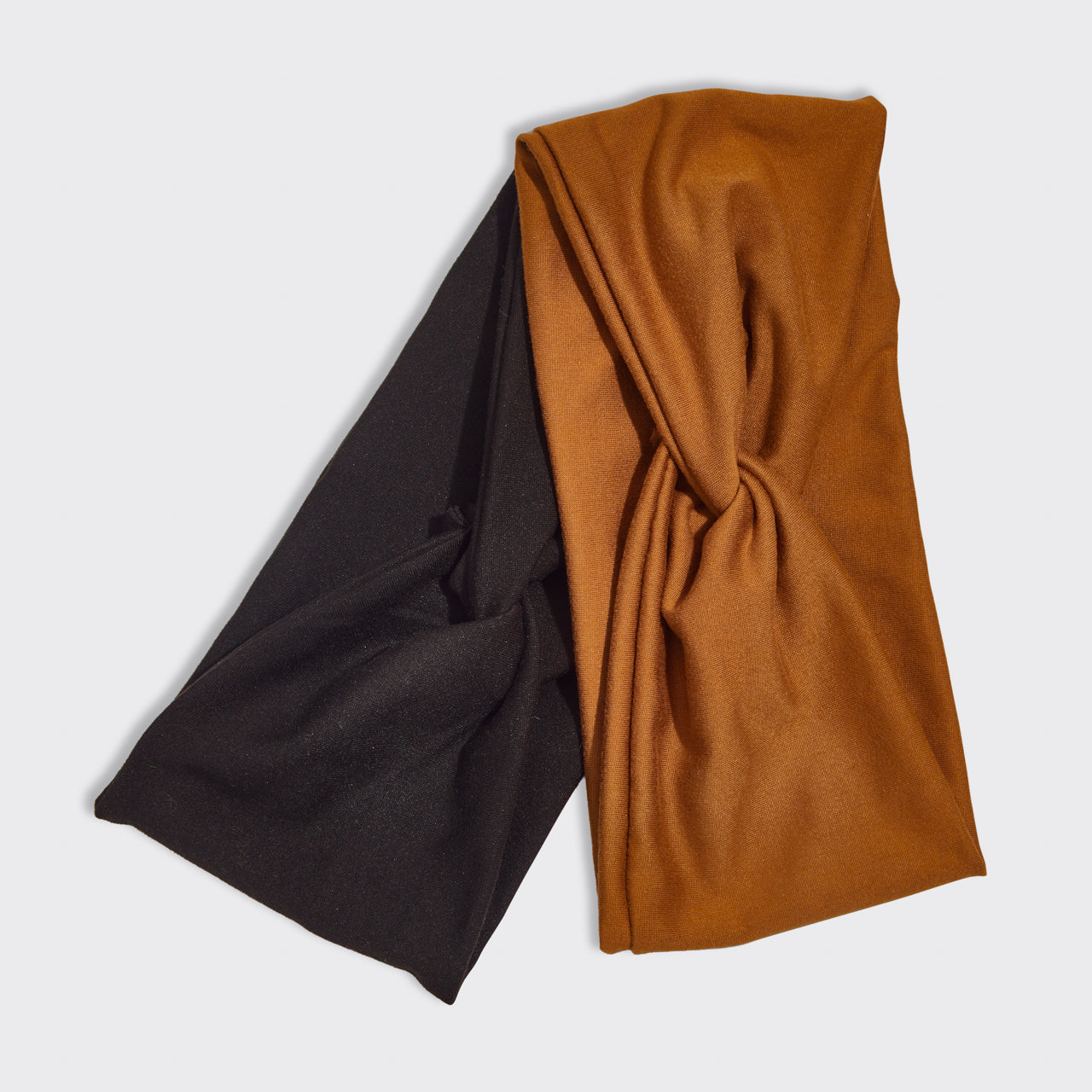 62033-RecycledFabric-WideHeadbands-2pc-Hair-Black_Camel-1280x1280px_74efcb9a-6454-4746-9391-1d46c53f66f7-1.jpg