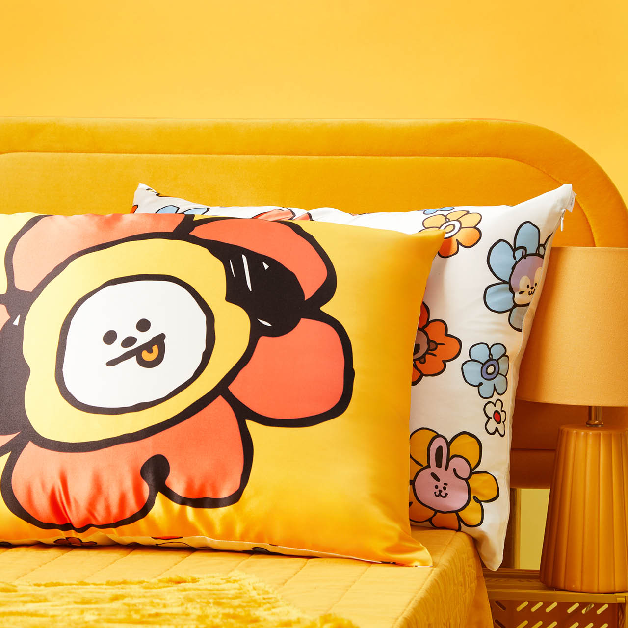 65485-65584-BT21xKitsch-CreativeProductShoot-SatinPillowcase-Chimmy-2-1280x1280px-1.jpg
