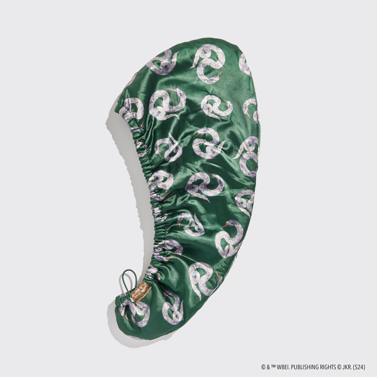 66741-HarryPotterxKitsch-SatinWrappedHairTowel-Slytherin-1280x1280px-1.jpg